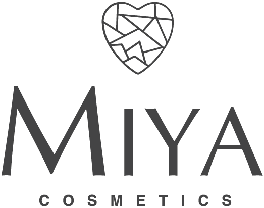 Logo MIYA prezentuje napis MIYA, mniejszy "COSMETICS" poniżej i geometryczne serce na czarnym tle.