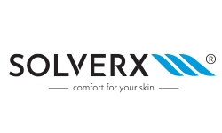 Logo SOLVERX pokazuje czarny napis, trzy niebieskie ukośne pasy i drobne hasło na białym tle.