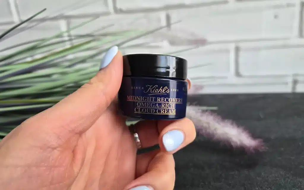 krem na noc Kiehl's Midnight Recovery